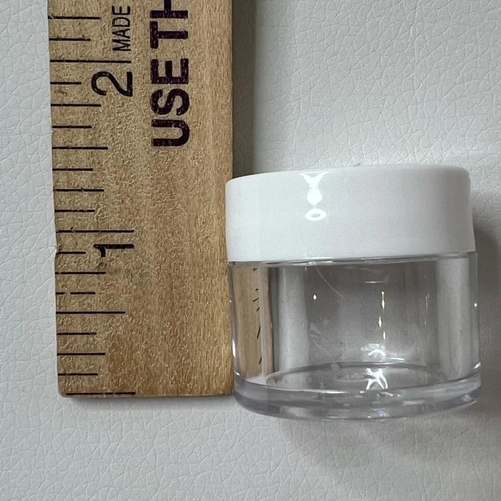 New Sample Jars .5 oz with Screw on top.
